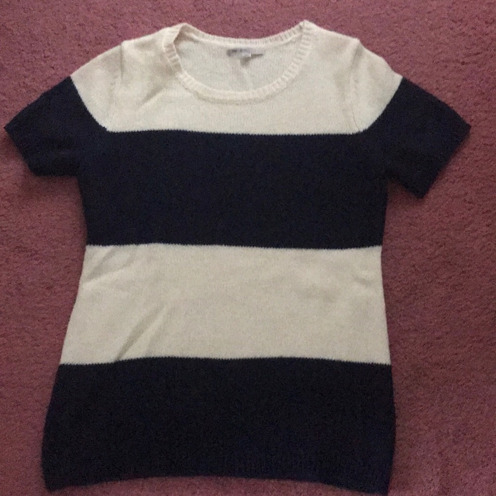 Gap navy and cream sweater